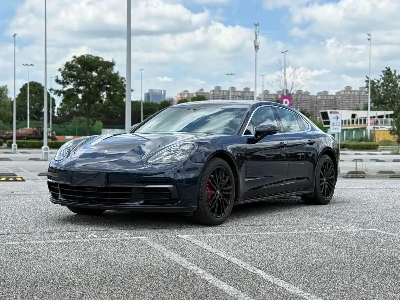 2017 Panamera 3.0T — миниатюра 3