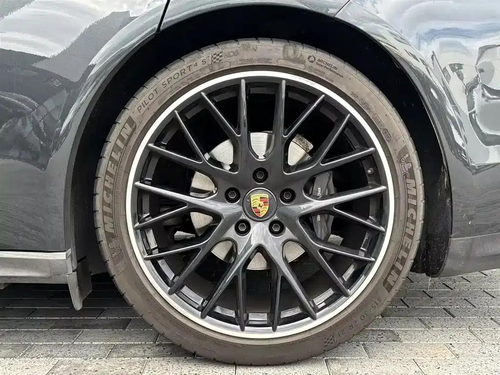 2023 Panamera Executive Long Wheelbase 2.9T — миниатюра 27