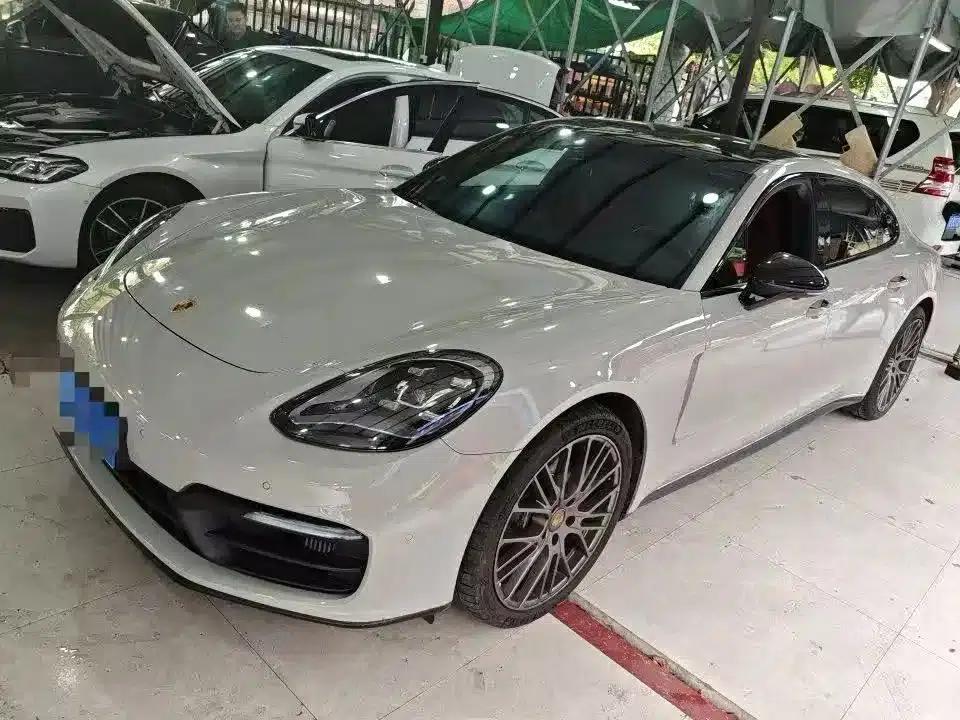 2023 Panamera Facelift: Panamera 4 Executive Long Wheelbase Platinum Edition 2.9T — миниатюра 1