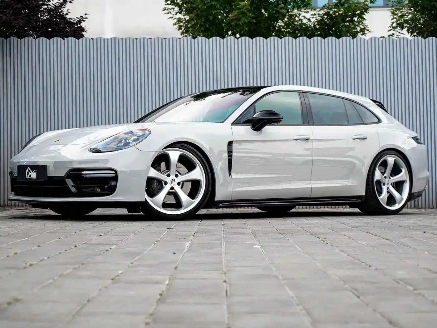 Panamera 2017 Panamera 4 Sport Turismo 3.0T — миниатюра 3