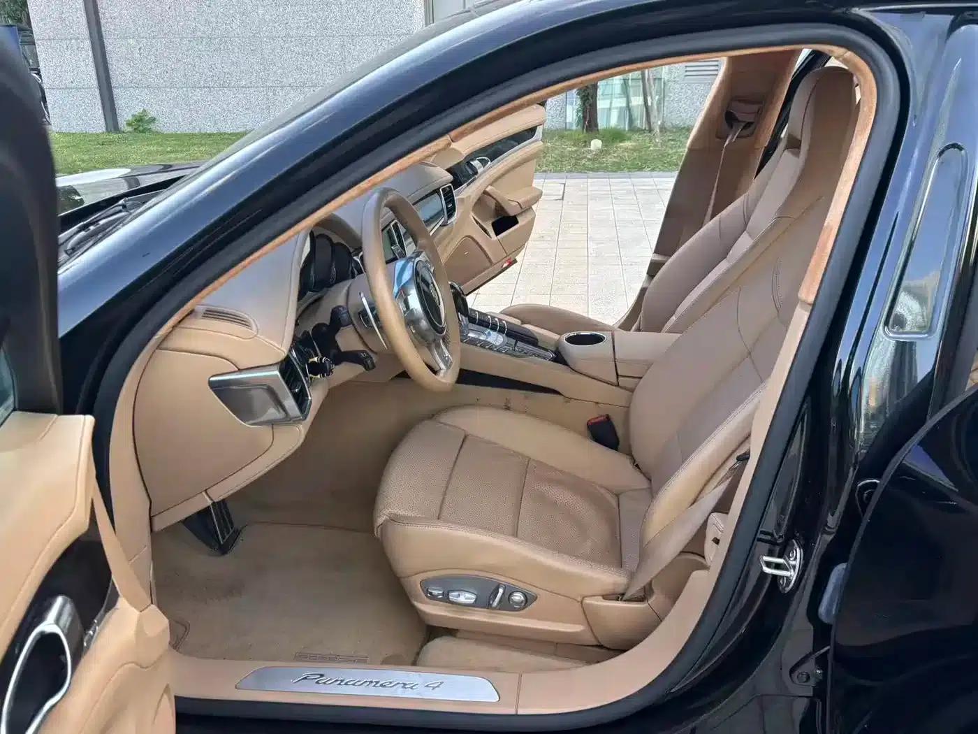 Panamera 2010 Panamera 4 3.6L — миниатюра 17