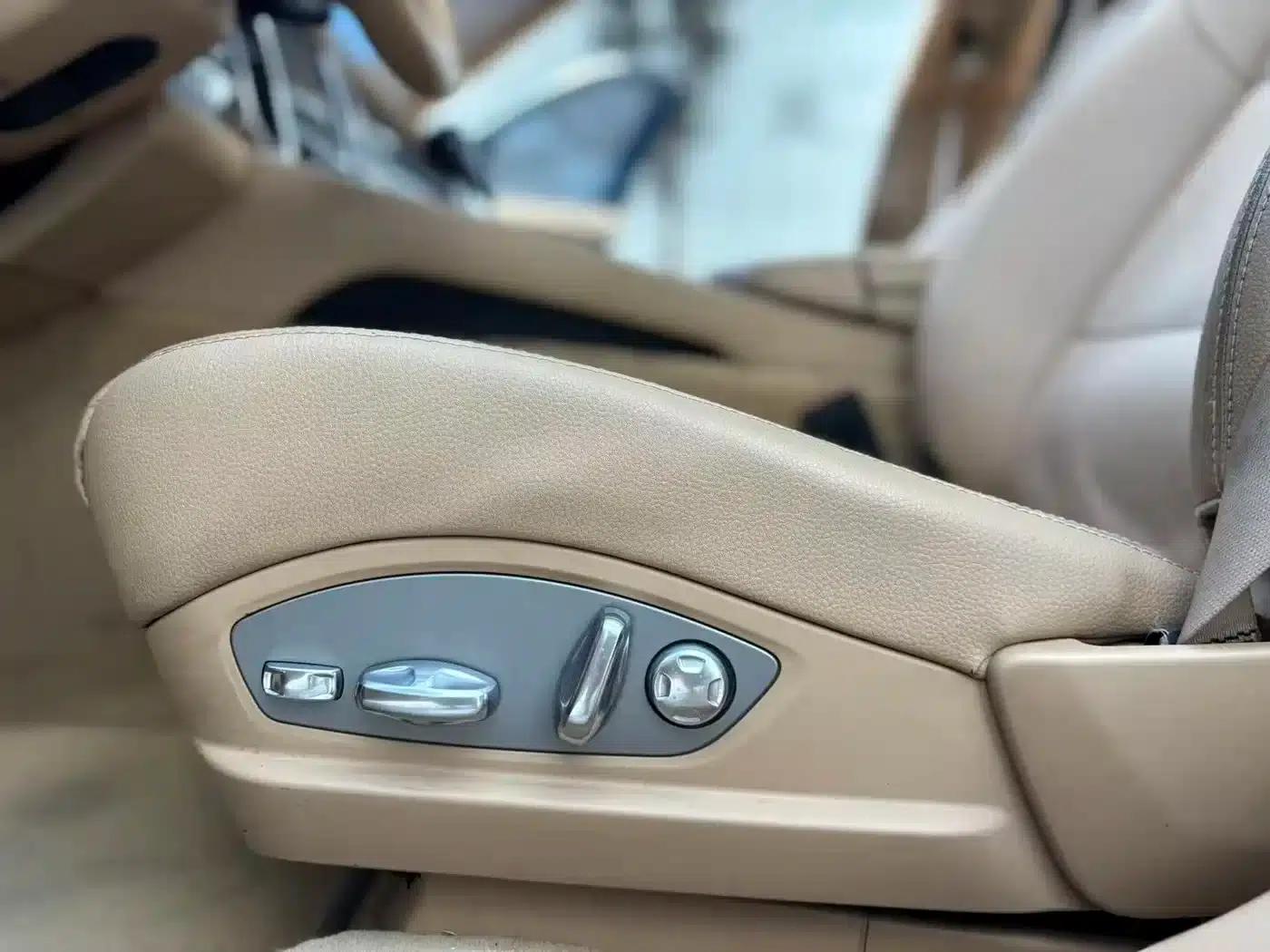 Panamera 2010 Panamera 4 3.6L — миниатюра 19