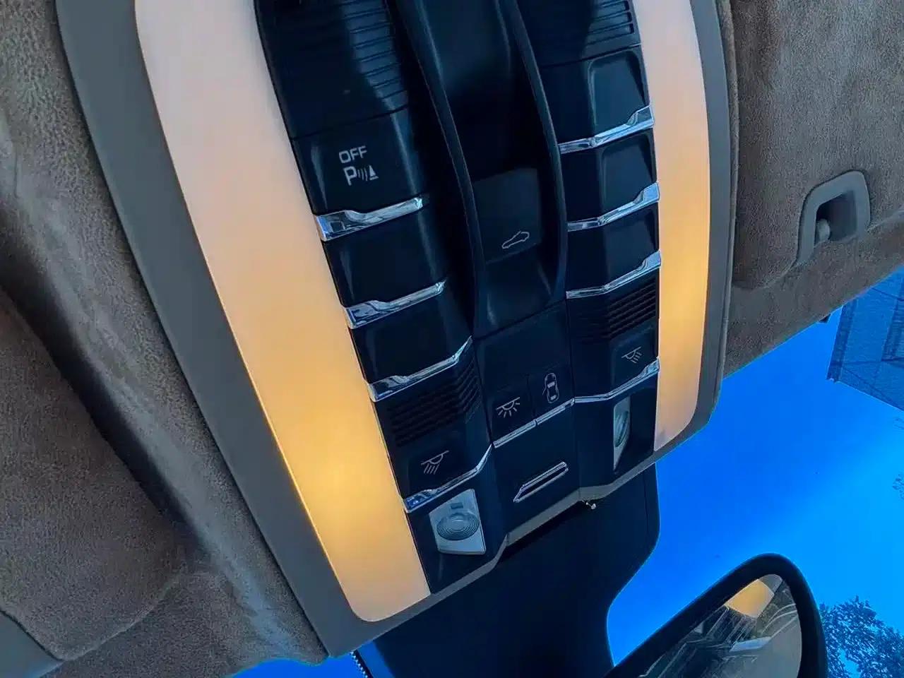 Panamera 2010 Panamera 4 3.6L — миниатюра 25