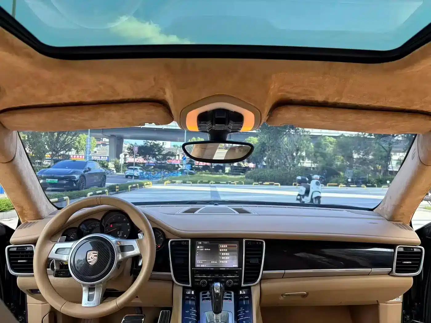 Panamera 2010 Panamera 4 3.6L — миниатюра 27
