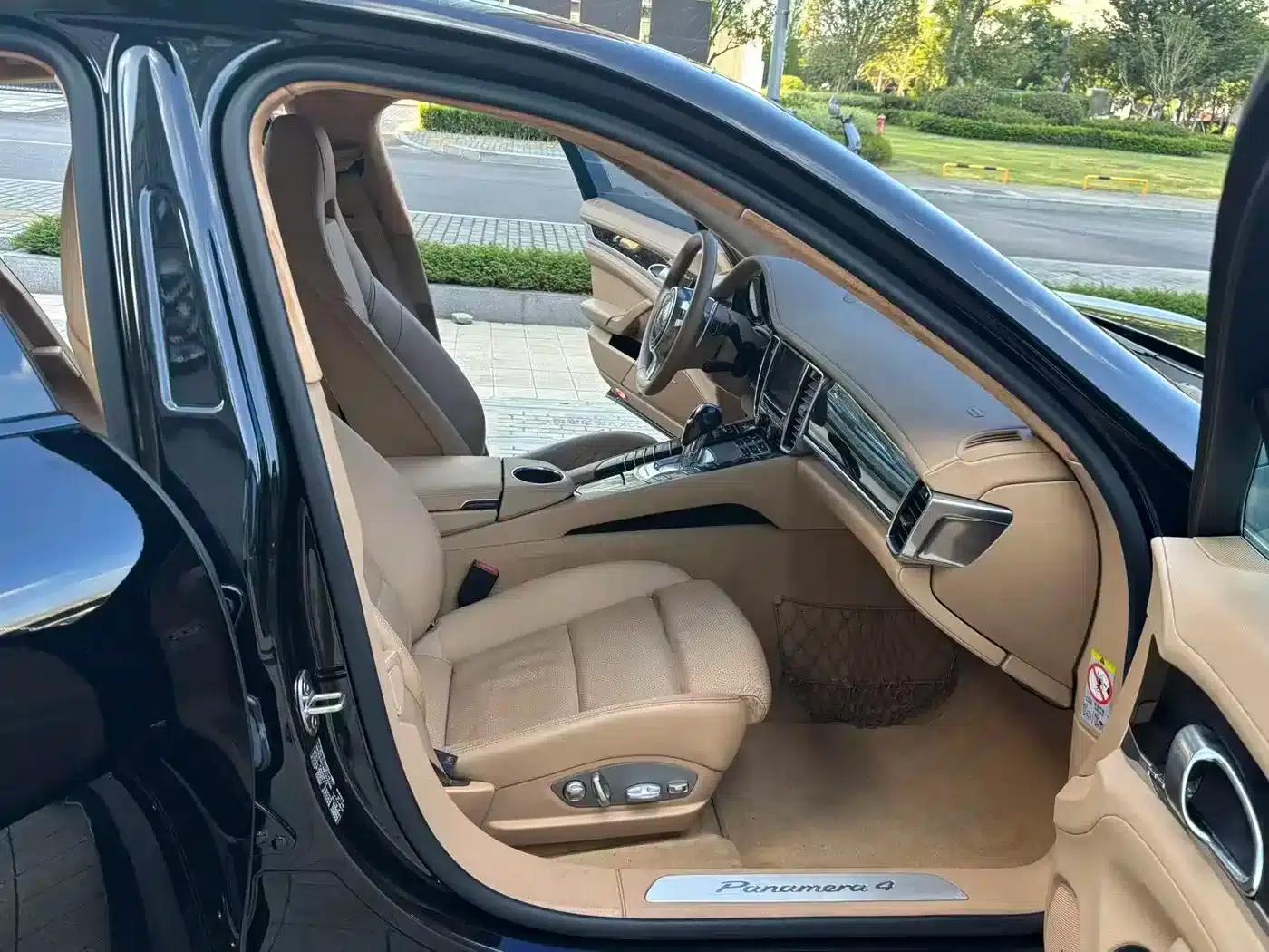 Panamera 2010 Panamera 4 3.6L — миниатюра 31