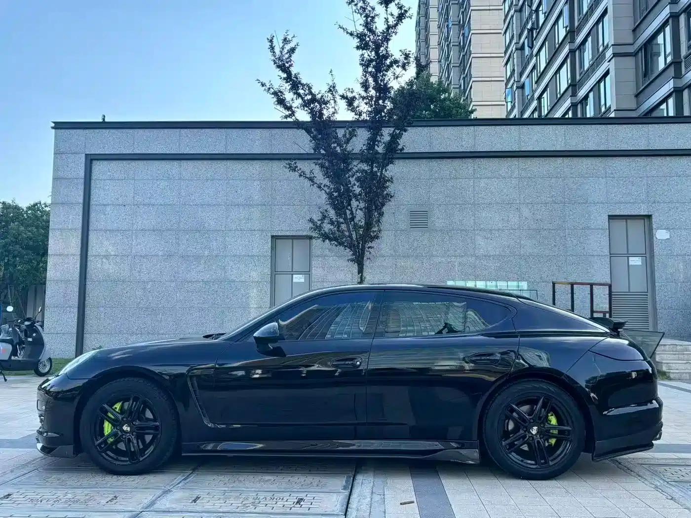 Panamera 2010 Panamera 4 3.6L — миниатюра 5