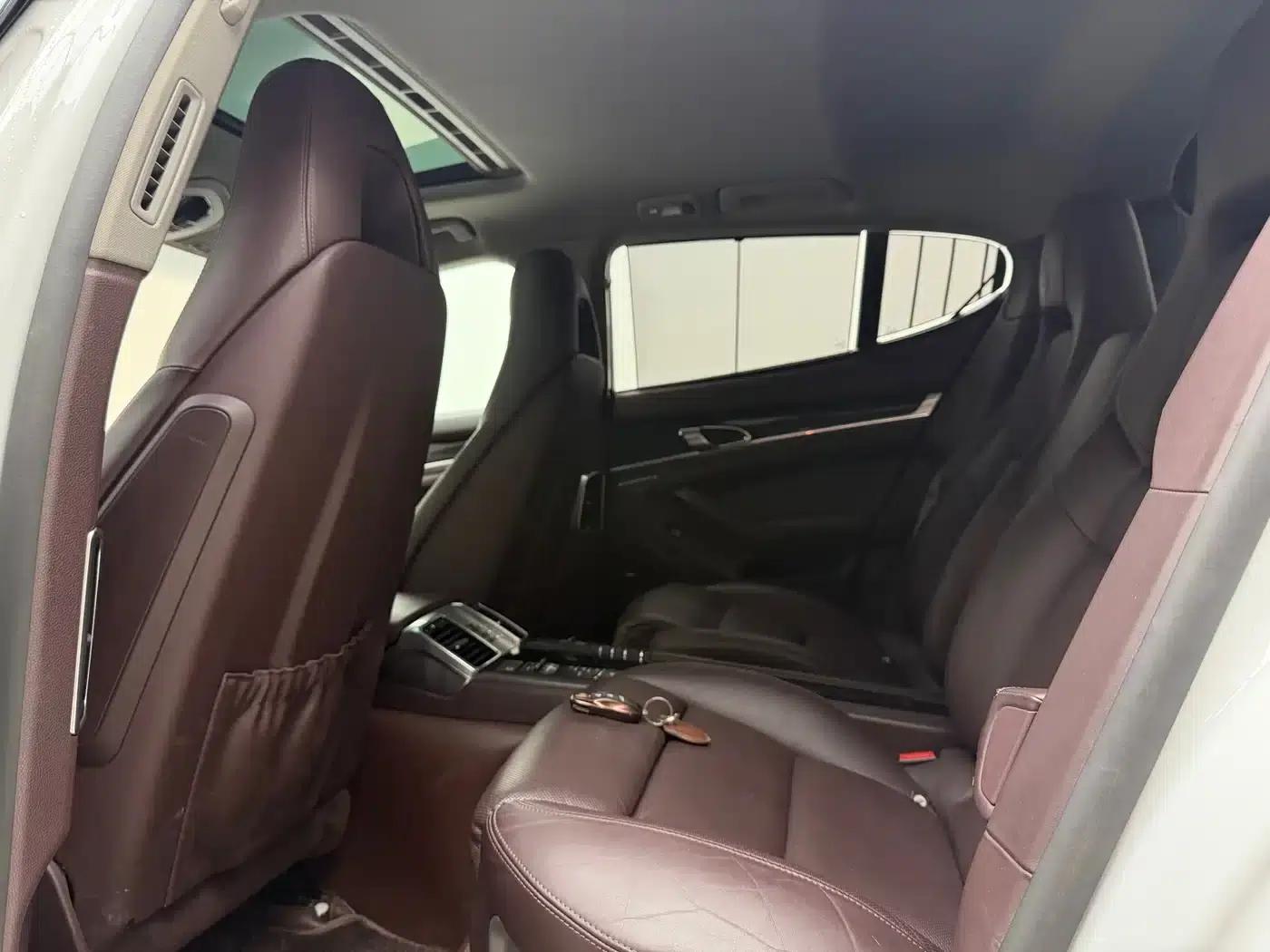 Panamera 2016 Panamera Edition 3.0T — миниатюра 8