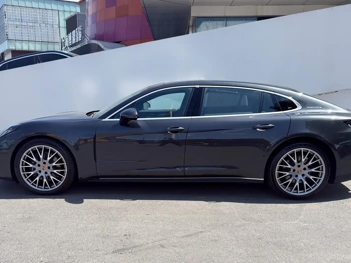 2026 Panamera Executive Long Wheelbase 2.9T — миниатюра 3