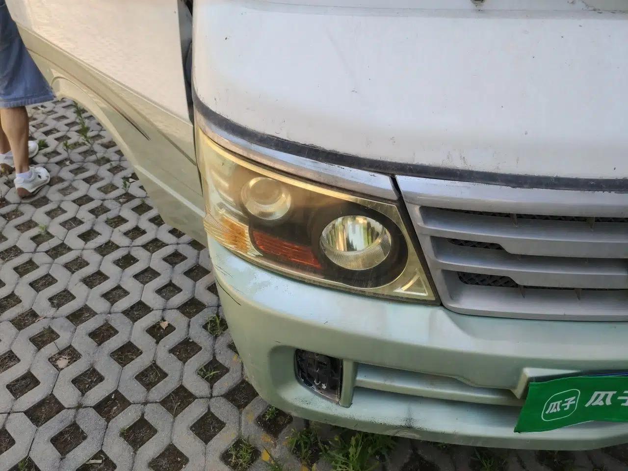 Jinbei Hiace 2018 2.0L Fifth-Generation Express Deluxe Extended High-Roof 6-Seater V19S — миниатюра 7