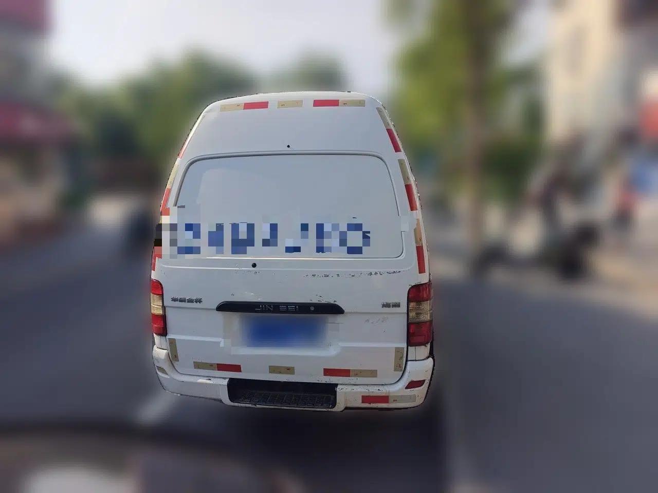 Jinbei Hiace Golden Cup Sea Lion 2.0L manual transmission, no sunroof, enclosed cargo van — миниатюра 5
