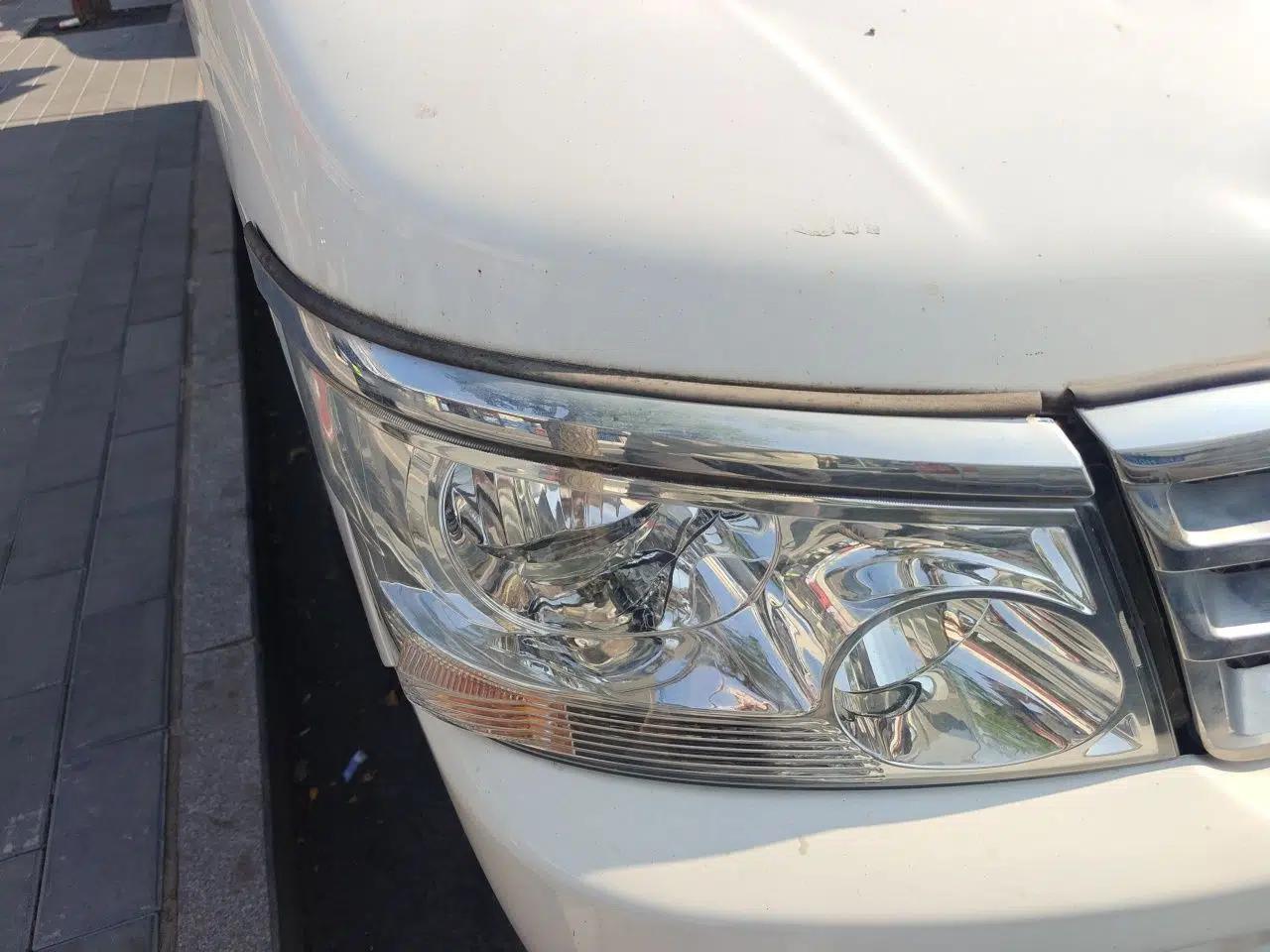 Jinbei Hiace Golden Cup Sea Lion 2.0L manual transmission, no sunroof, enclosed cargo van — миниатюра 7