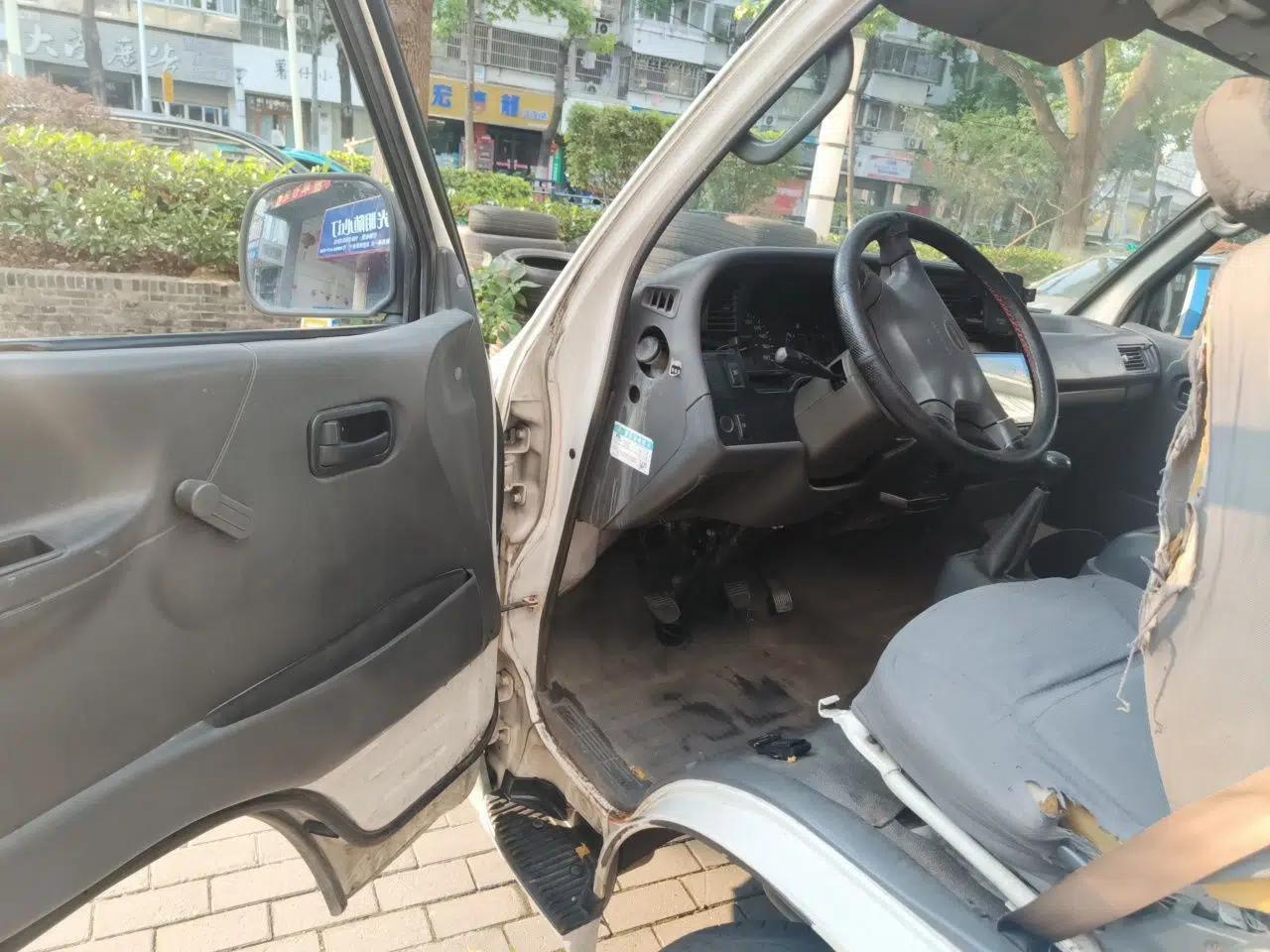 Jinbei Hiace Golden Cup Sea Lion manual 2.0 gasoline — миниатюра 16