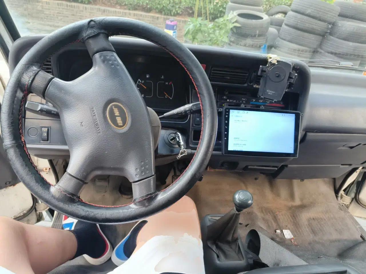 Jinbei Hiace Golden Cup Sea Lion manual 2.0 gasoline — миниатюра 9
