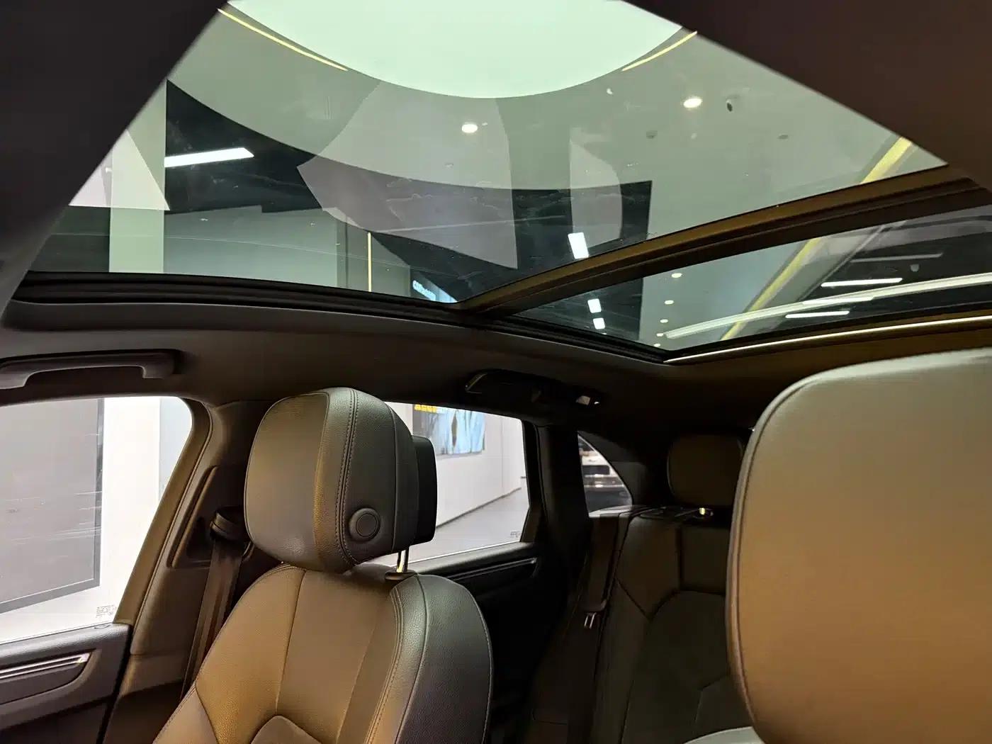 2014 Macan 2.0T — миниатюра 24