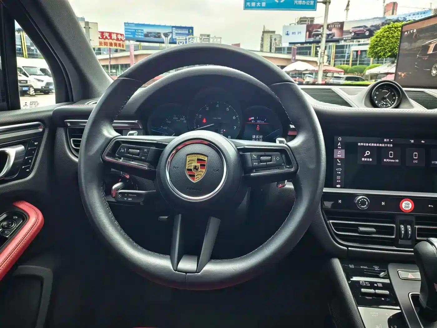 2022 Macan 2.0T — миниатюра 11