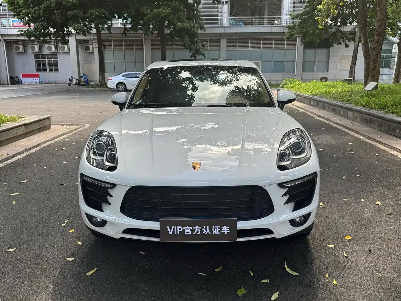 2014 Macan 2.0T — миниатюра 2