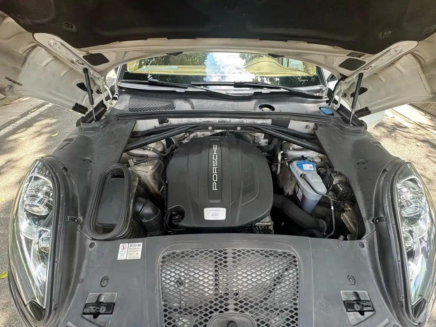 2014 Macan 2.0T — миниатюра 12