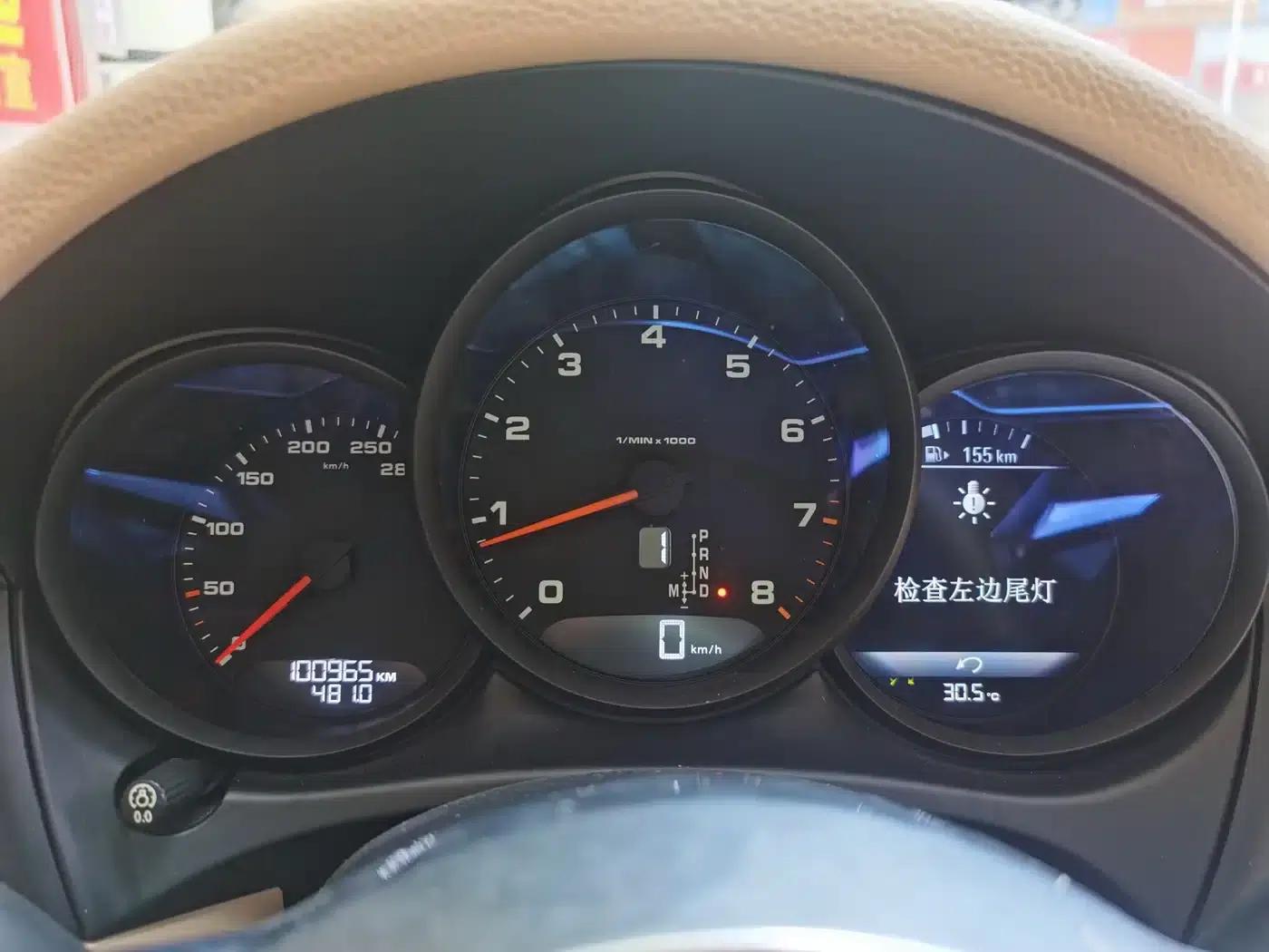2014 Macan 2.0T — миниатюра 23