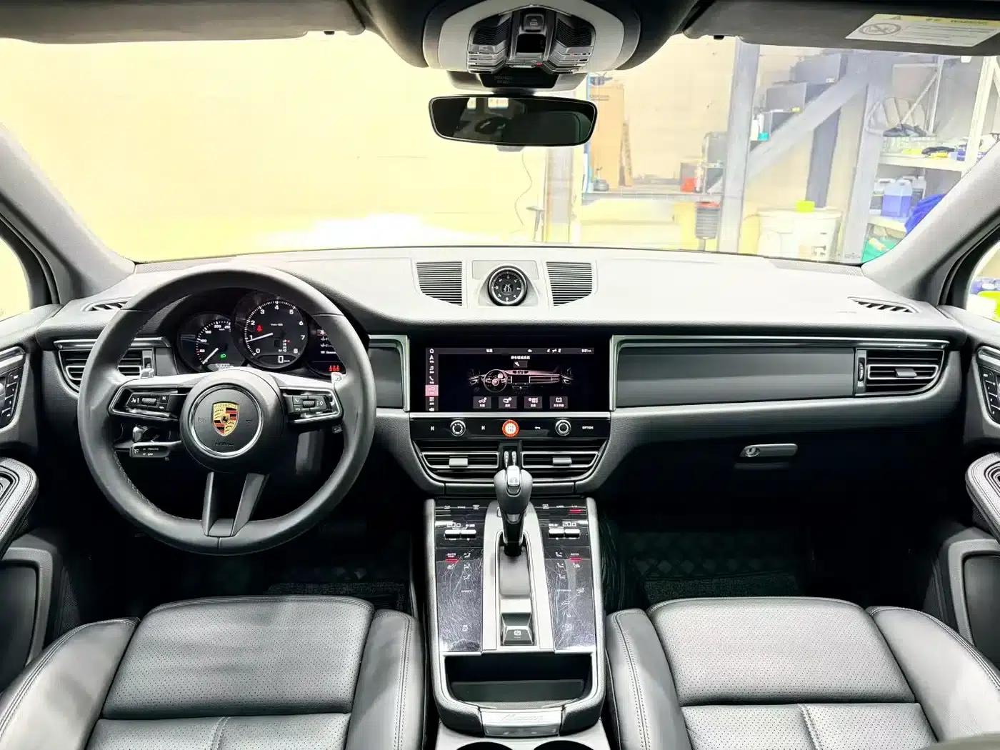 2022 Macan 2.0T — миниатюра 8