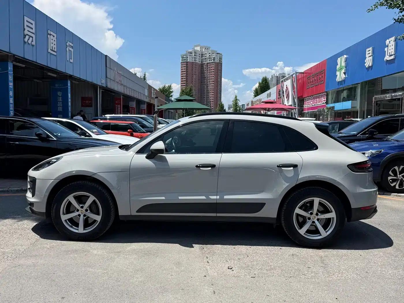 2021 Macan 2.0T — миниатюра 3