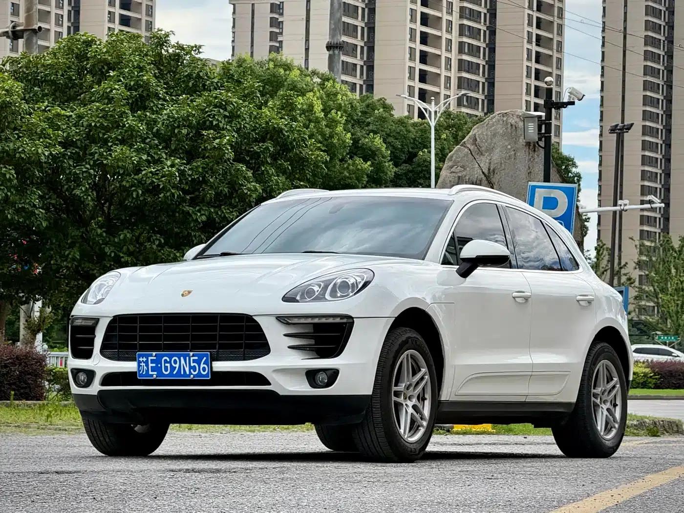 2014 Macan 2.0T — миниатюра 2