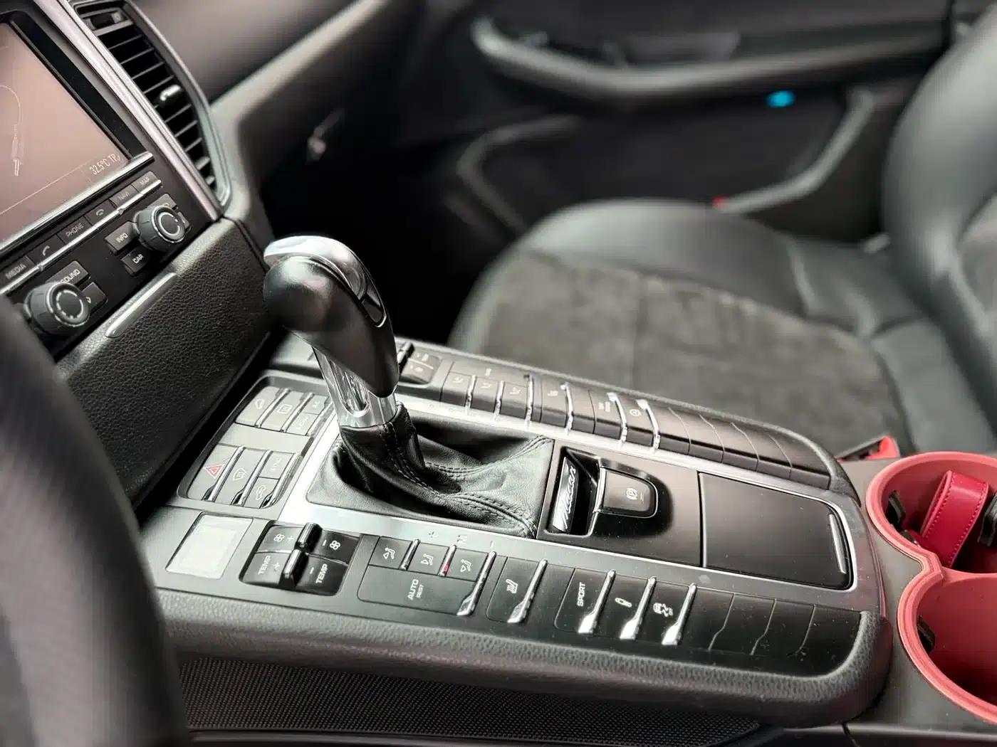 2014 Macan 2.0T — миниатюра 12