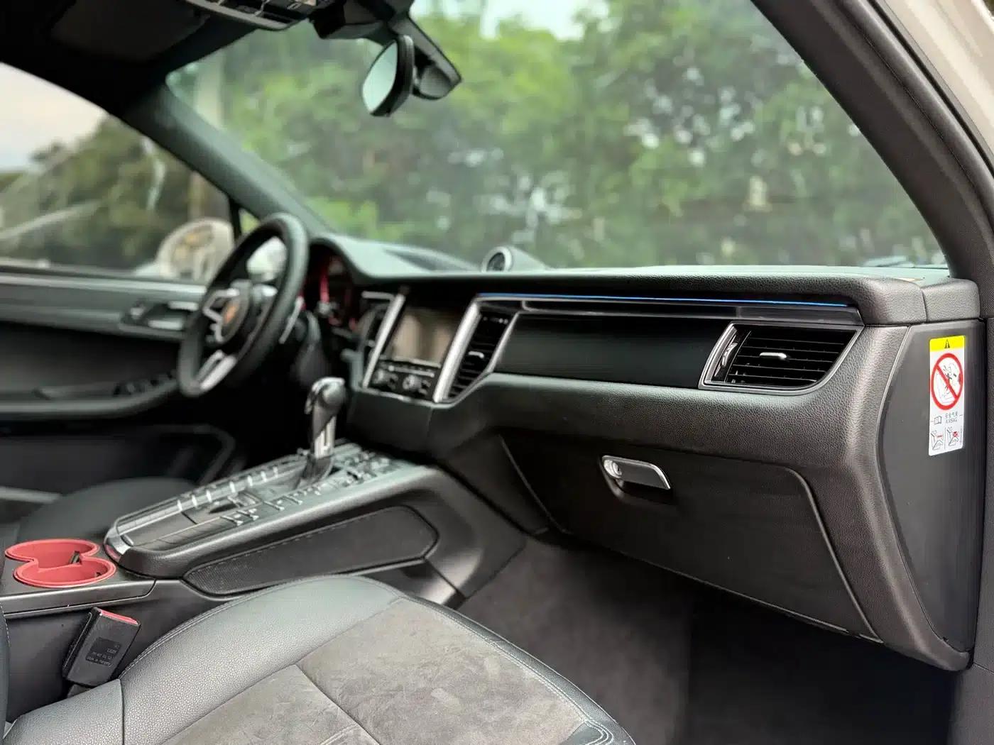 2014 Macan 2.0T — миниатюра 17