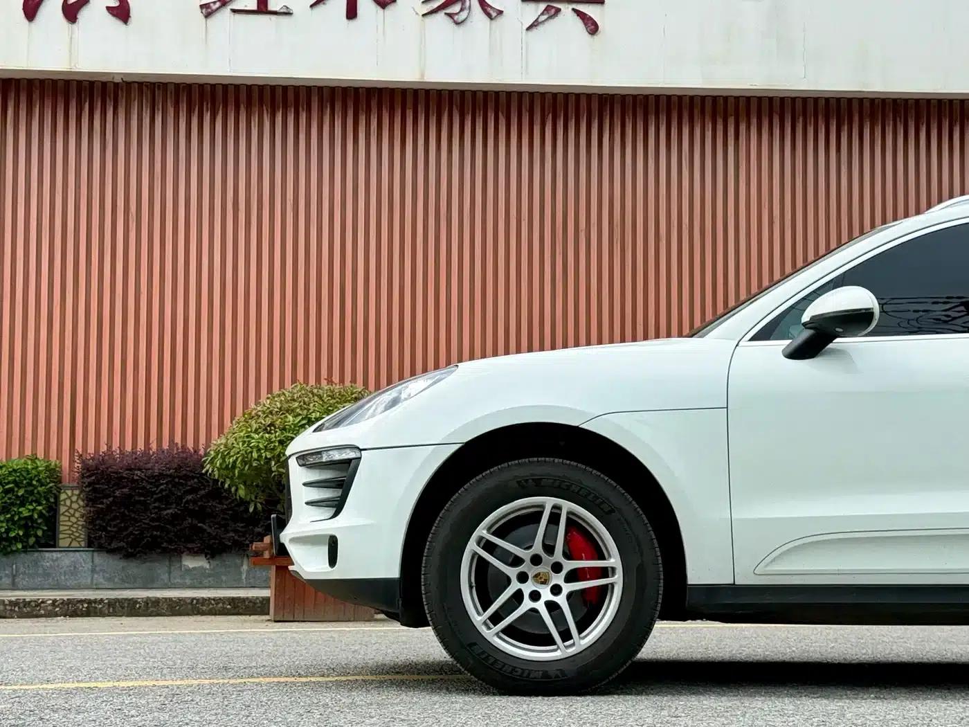 2014 Macan 2.0T — миниатюра 3
