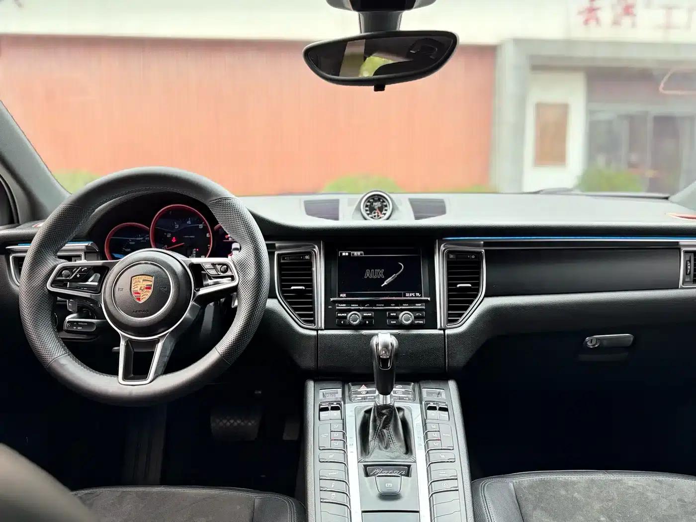 2014 Macan 2.0T — миниатюра 21