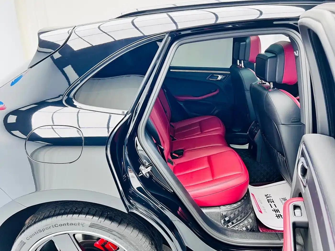 2020 Macan 2.0T — миниатюра 23