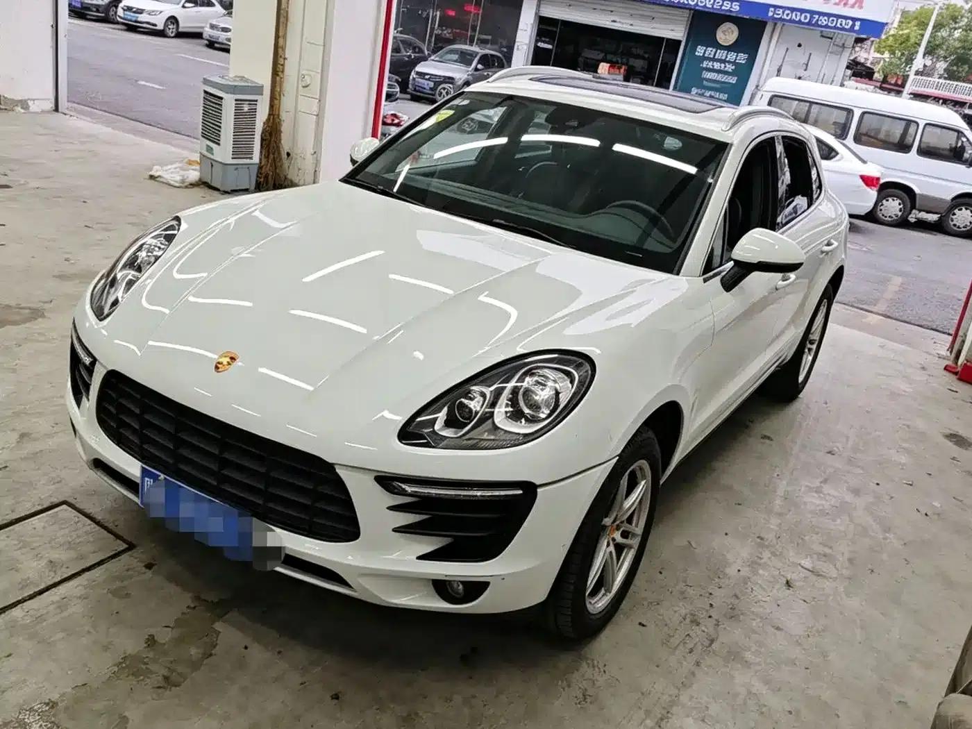 2017 Macan 2.0T — миниатюра 1