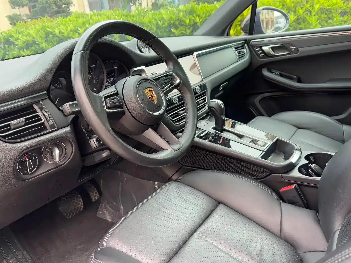 2022 Macan 2.0T — миниатюра 7