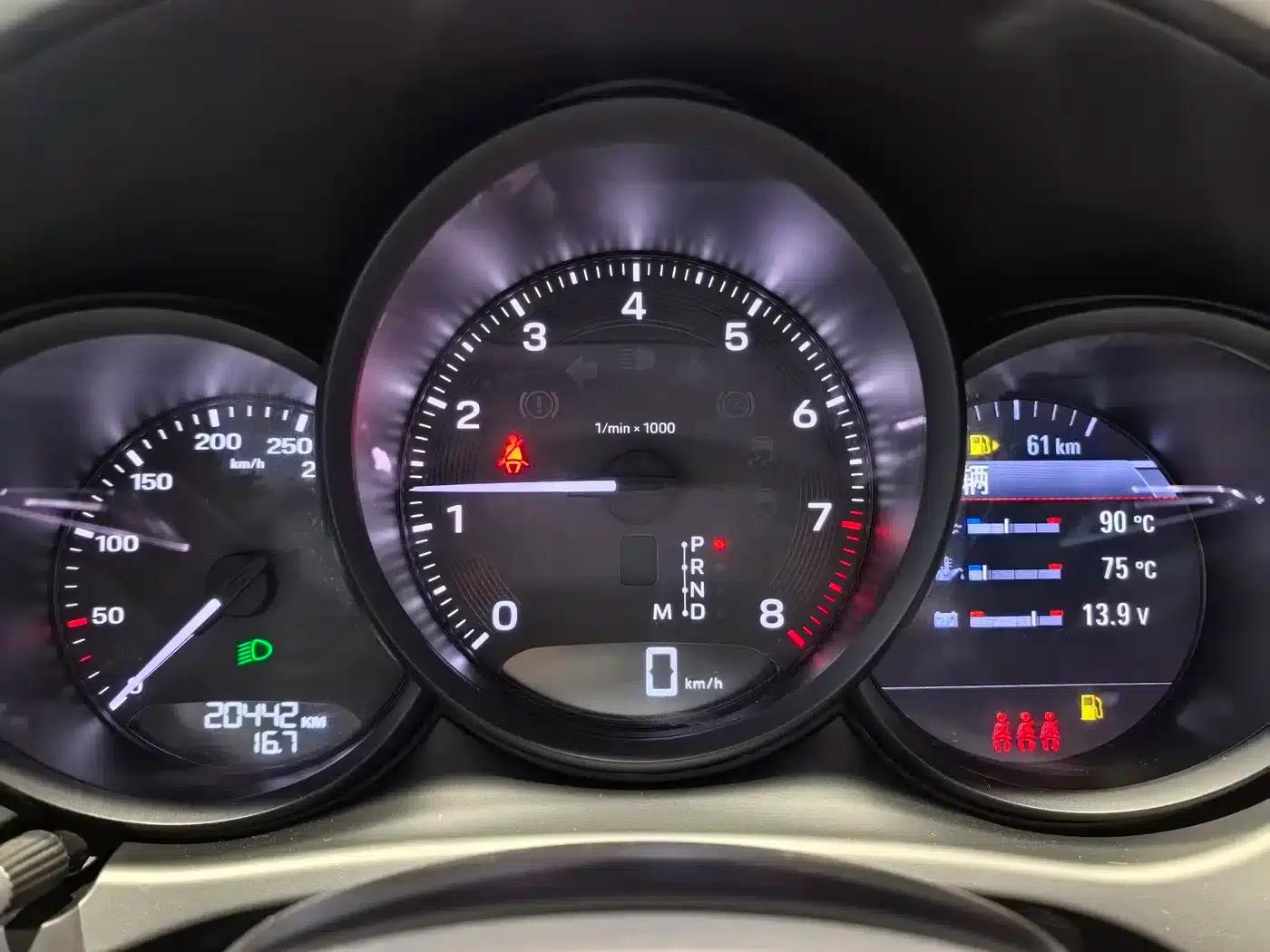 2023 Macan 2.0T — миниатюра 7