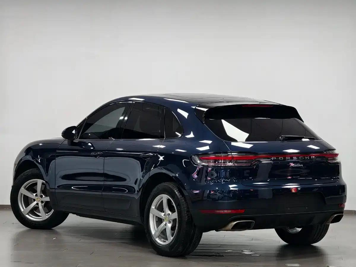 2021 Macan 2.0T — миниатюра 2