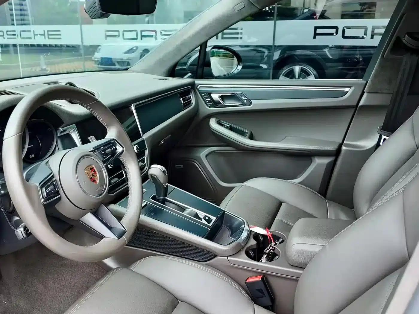 2022 Macan 2.0T — миниатюра 7