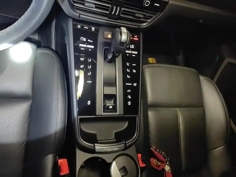 2022 Macan 2.0T — миниатюра 16