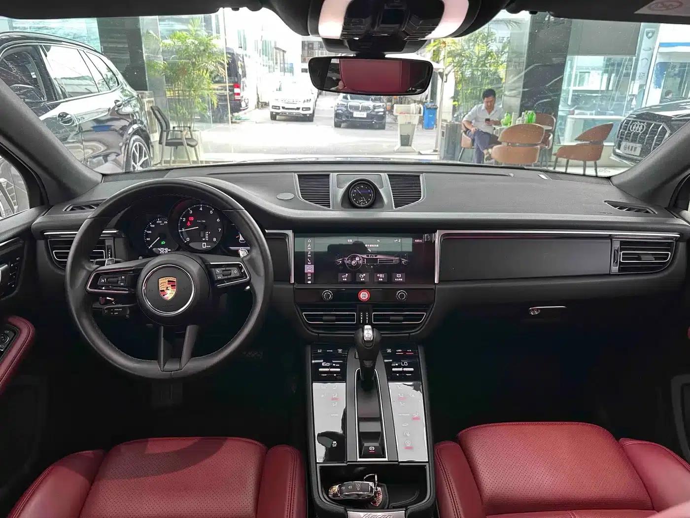 2022 Macan 2.0T — миниатюра 10