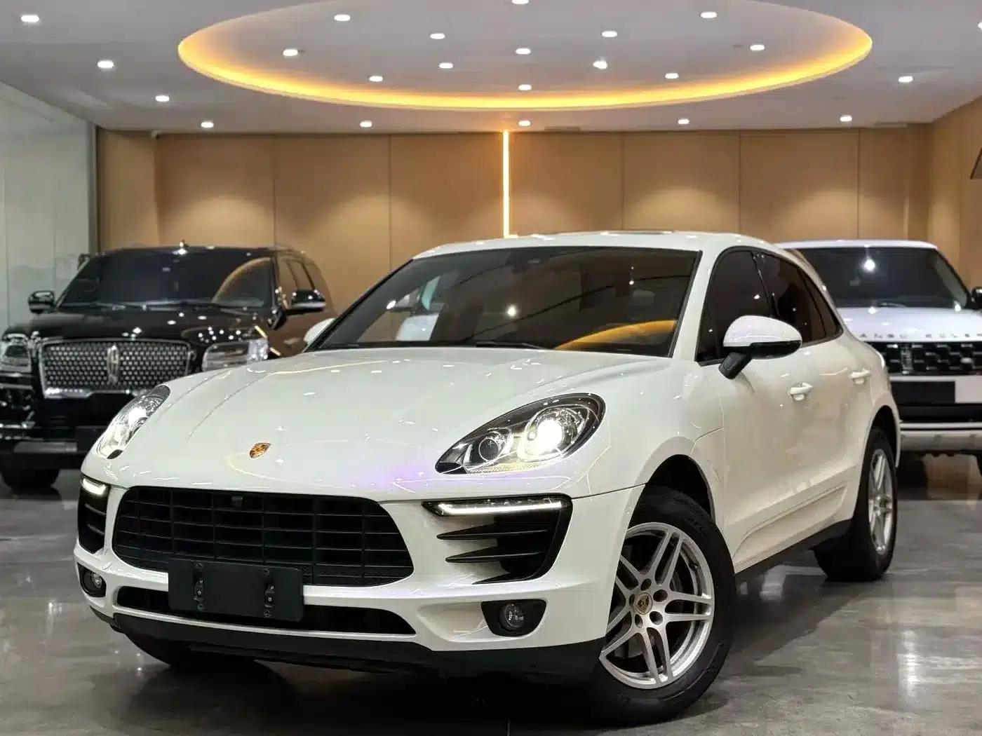 2017 Macan 2.0T — миниатюра 1