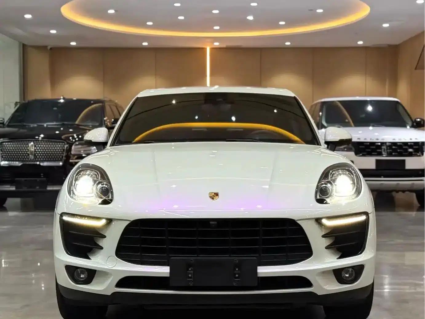 2017 Macan 2.0T — миниатюра 2