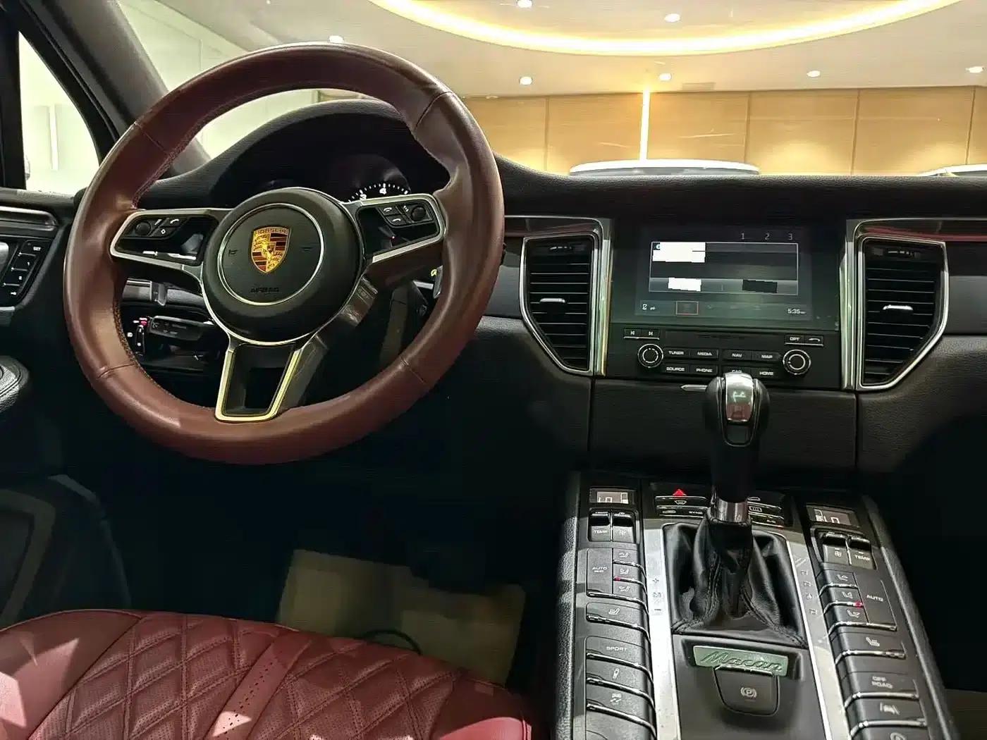 2017 Macan 2.0T — миниатюра 4