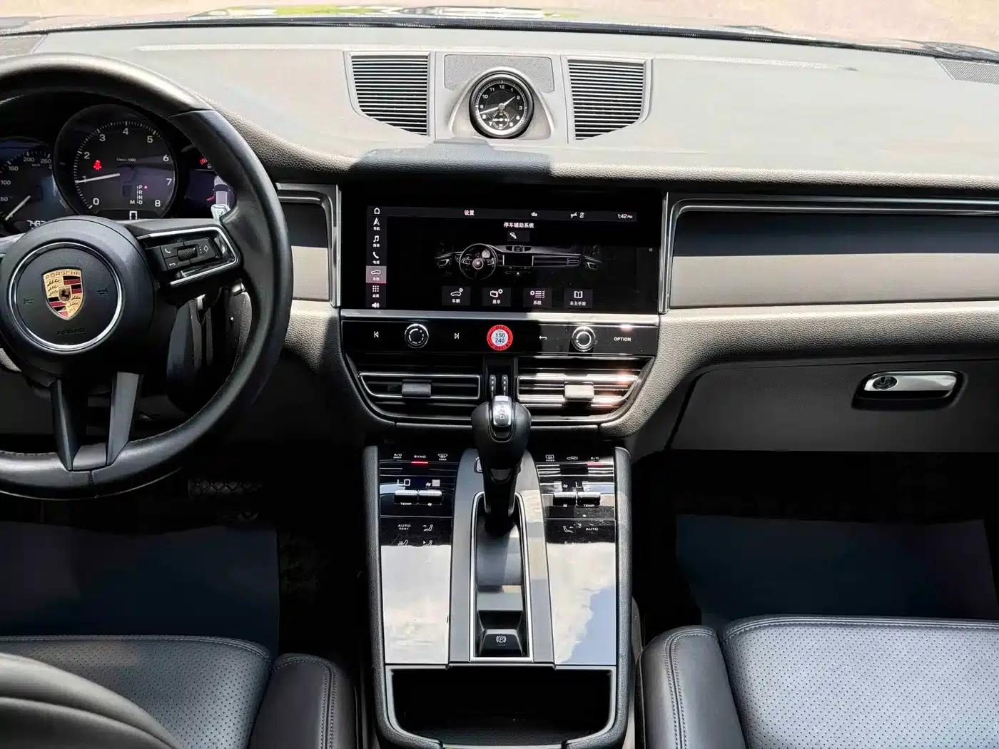 2021 Macan 2.0T — миниатюра 6