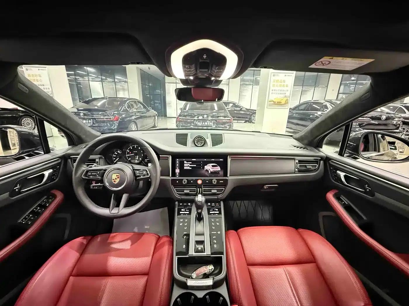 2023 Macan 2.0T — миниатюра 15