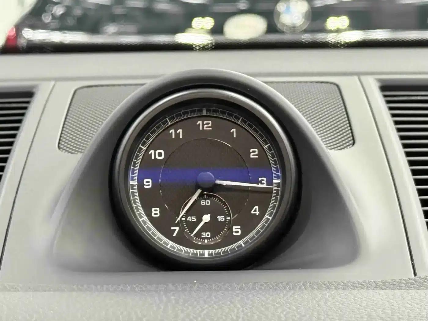 2023 Macan 2.0T — миниатюра 19