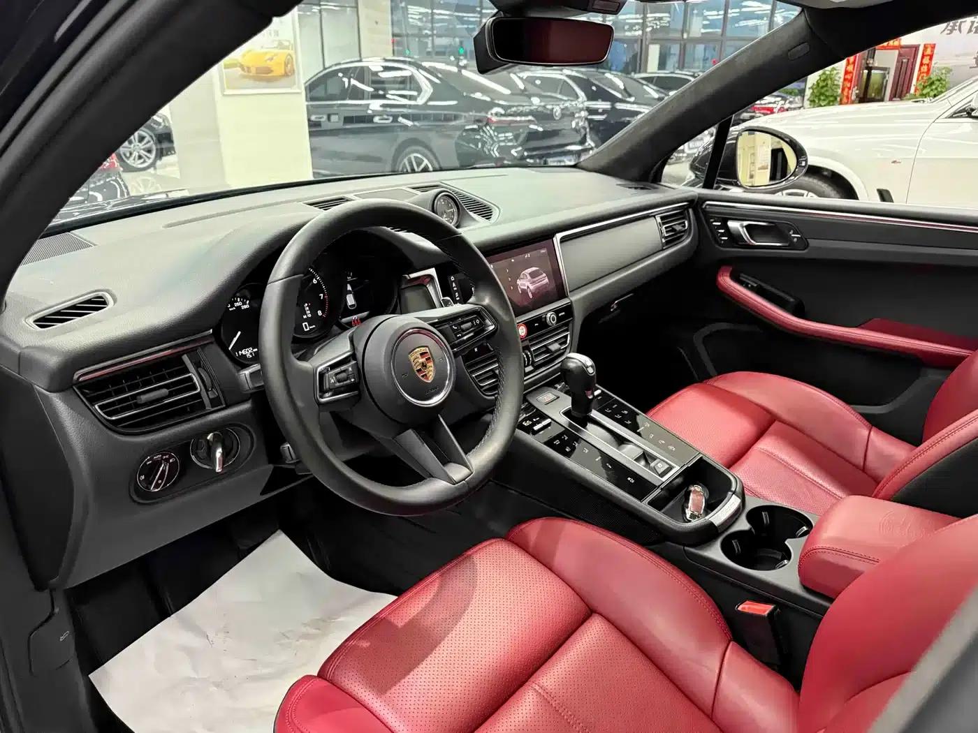 2023 Macan 2.0T — миниатюра 10