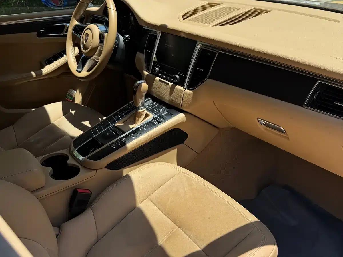 2017 Macan 2.0T — миниатюра 14
