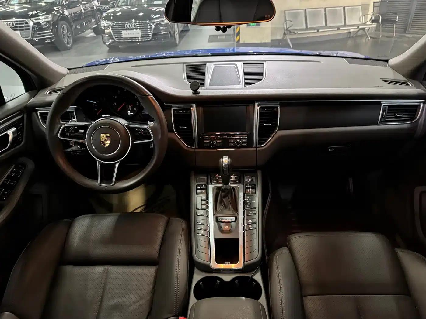 2016 Macan 2.0T — миниатюра 10