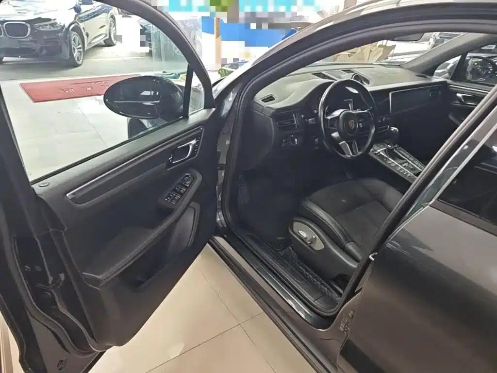 2020 Macan 2.0T — миниатюра 16