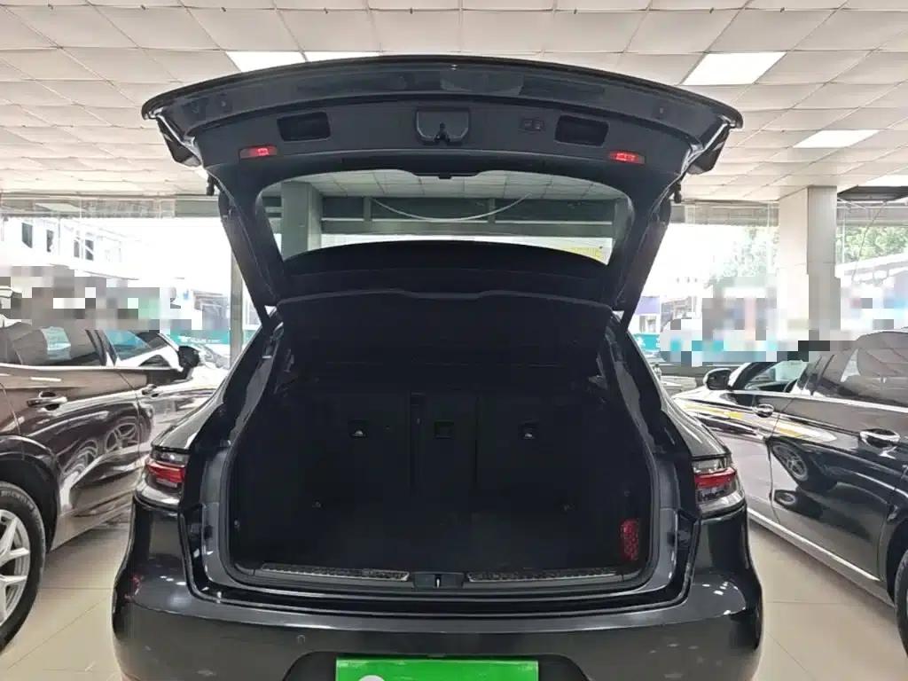 2020 Macan 2.0T — миниатюра 19