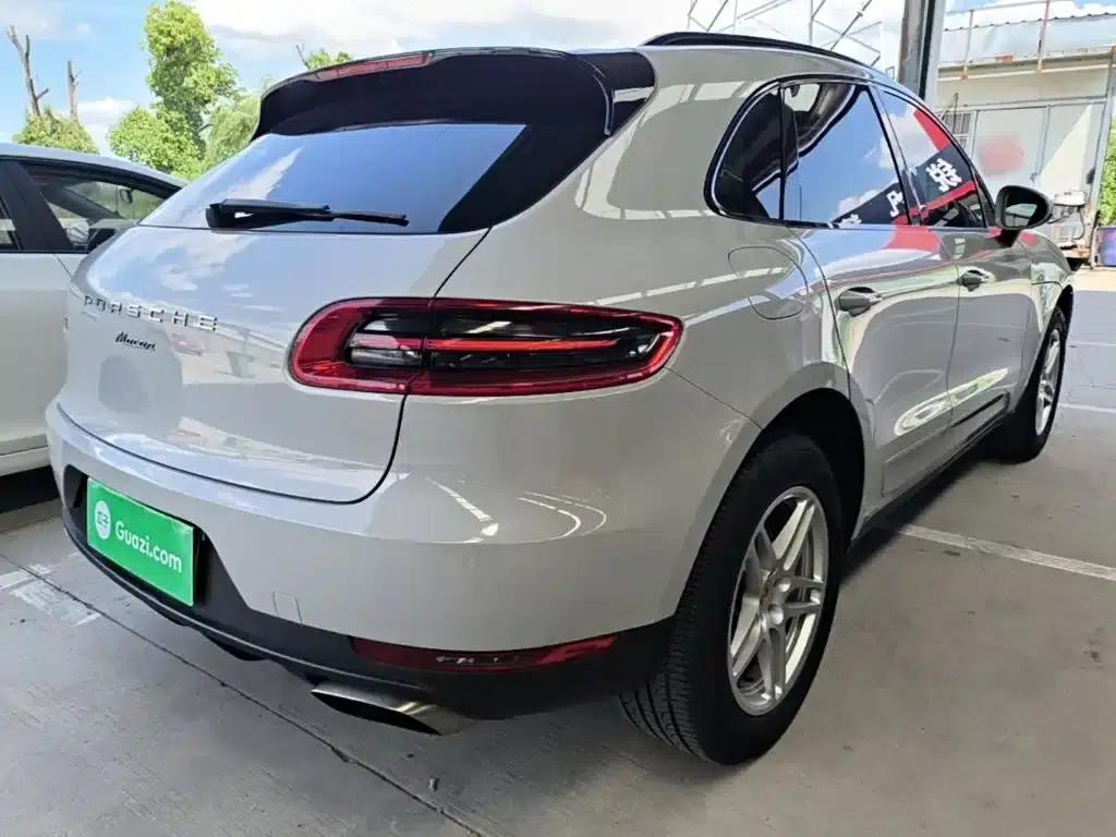 2017 Macan 2.0T — миниатюра 8