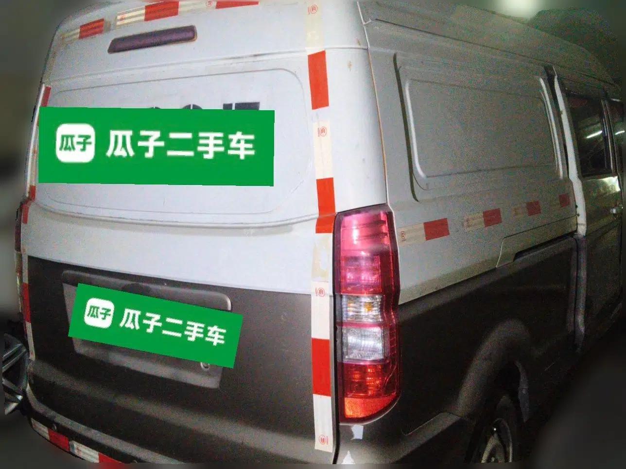 Jinbei New Hiace X30L 2016 1.5L Wealth Edition Van DLCG14 — миниатюра 6
